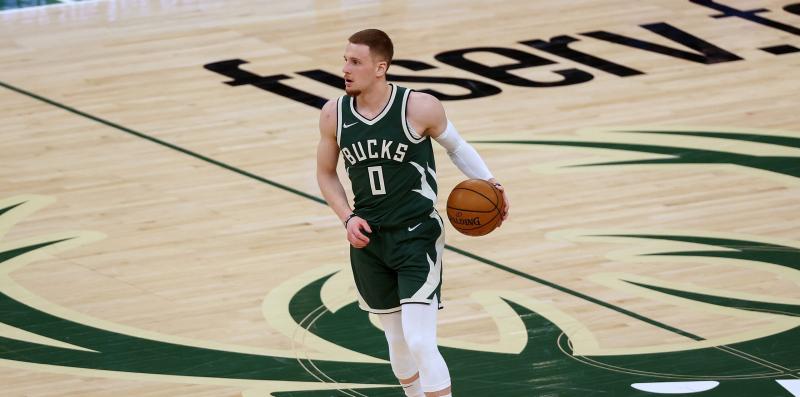 Looking for an Affordable Milwaukee Bucks Jersey Under $35: Why You Should Consider This Top Selling #34 Jersey