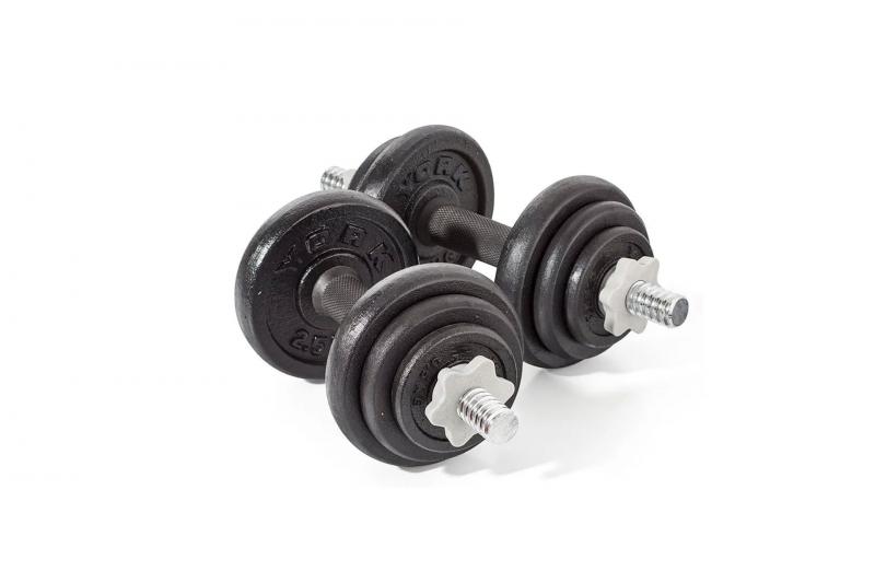 Looking for an effective dumbbell set: 7 things to know before buying cast iron dumbells
