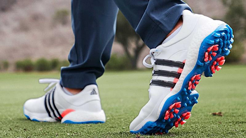 Looking for Better Fitting Golf Shoes This Year. Find The Perfect Pair Here