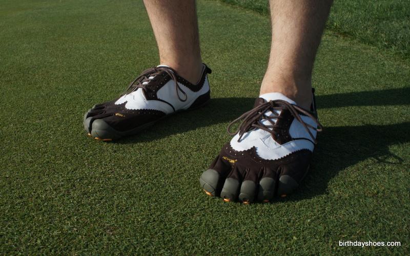 Looking for Better Fitting Golf Shoes This Year. Find The Perfect Pair Here