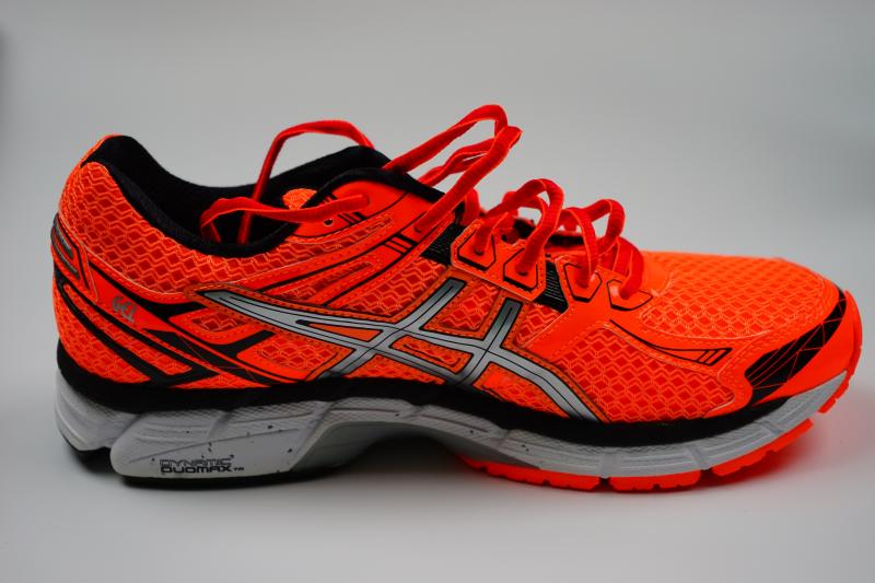 Looking for Bright Footwear this Season. Try These Orange Running Shoes