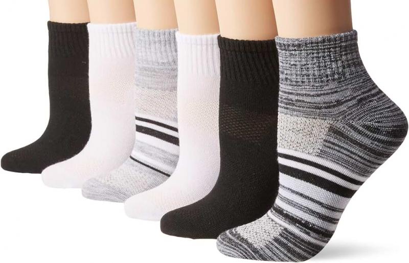 Looking for Cheap Athletic Socks This Week: Discover Where to Find the Best Sock Deals Right Now