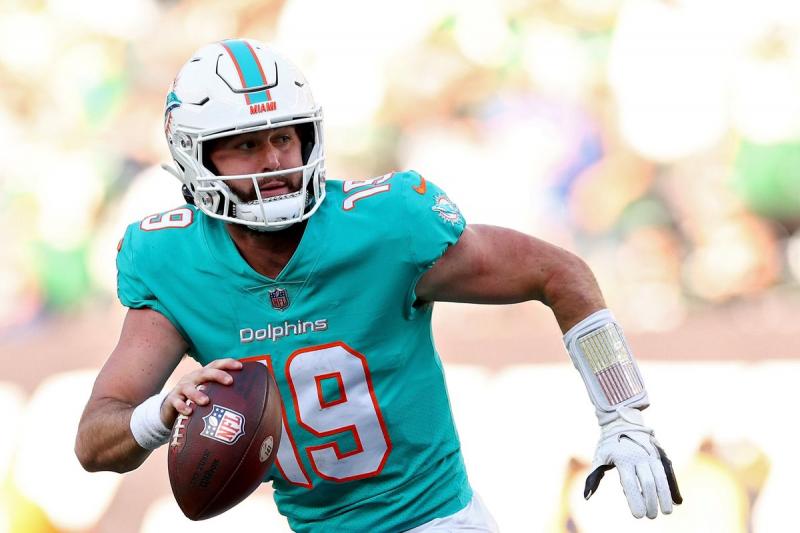 Looking for Cheap Miami Dolphins Gear This Season. Here are 15 Tips to Find Amazing Deals
