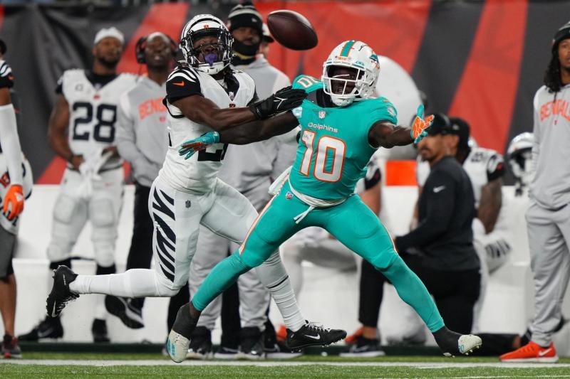 Looking for Cheap Miami Dolphins Gear This Season. Here are 15 Tips to Find Amazing Deals