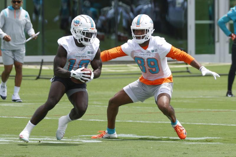 Looking for Cheap Miami Dolphins Gear This Season. Here are 15 Tips to Find Amazing Deals