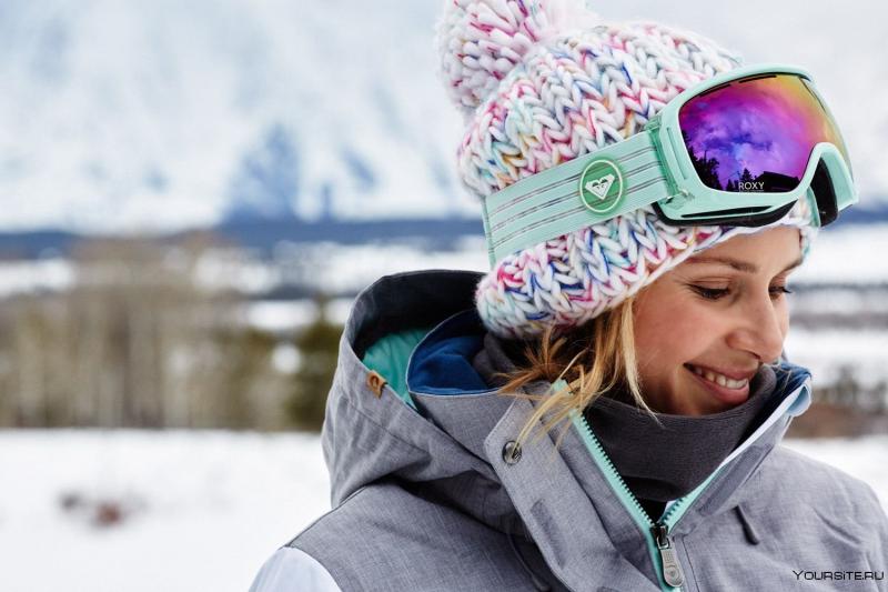 Looking for Cheap Ski Clothes This Winter. Top 15 Affordable Ski Outfits That Won