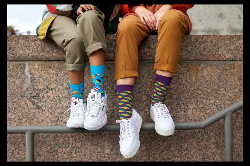 Looking For Colorful Nike Socks This Year. Here