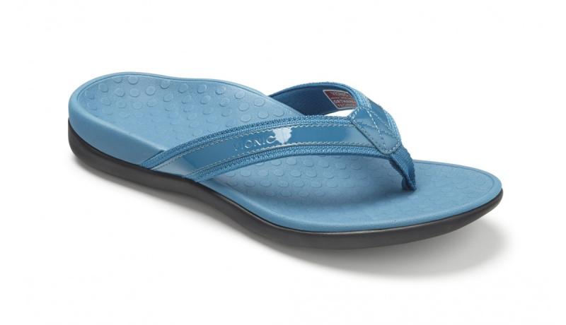 Looking for Comfortable, Stylish Women