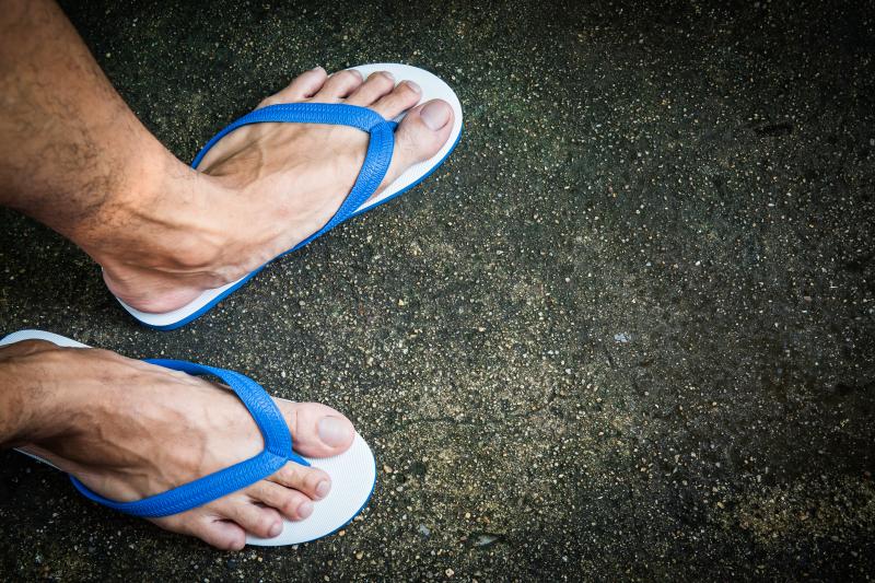Looking for Comfortable Flip Flops with Arch Support. Discover The: Olukai Hokua Flip Flops Are Perfect for Everyday Wear