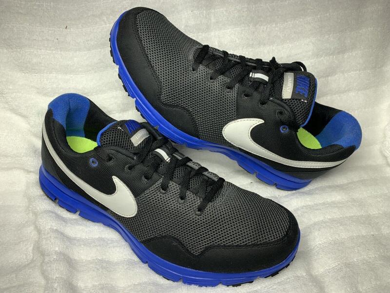 Looking for Comfortable Shoes: Find out Why Nike Lunarfly is the Ultimate Women