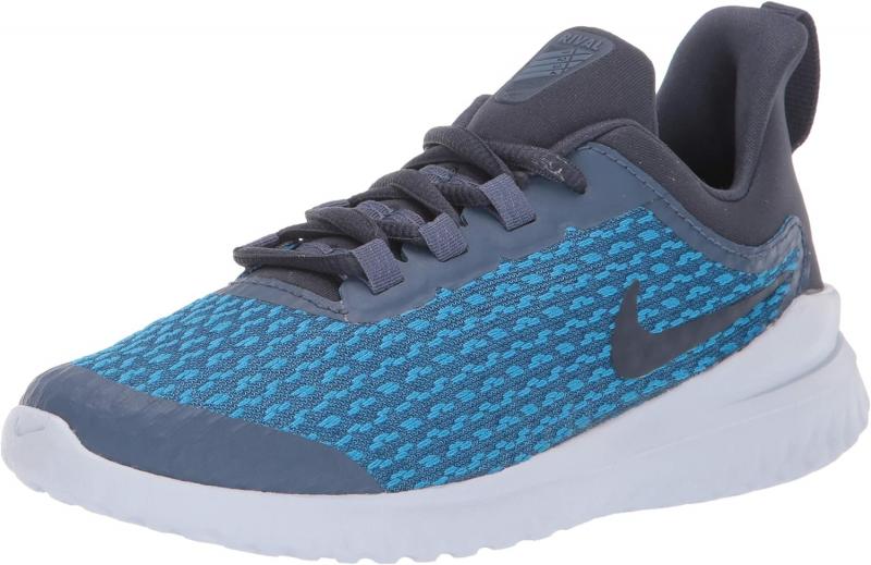 Looking for Comfortable Shoes: Find out Why Nike Lunarfly is the Ultimate Women