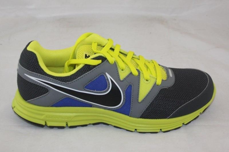 Looking for Comfortable Shoes: Find out Why Nike Lunarfly is the Ultimate Women