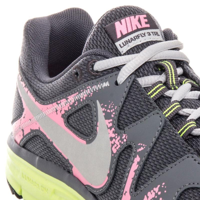 Looking for Comfortable Shoes: Find out Why Nike Lunarfly is the Ultimate Women