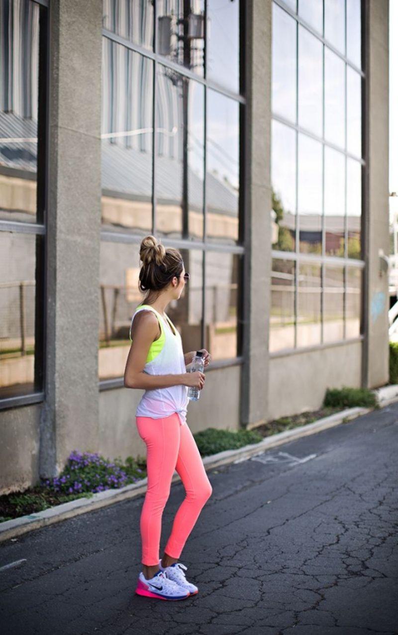 Looking for Comfortable Workout Bottoms That Also Look Great. Find Out What to Look for in Cute Athletic Leggings Here