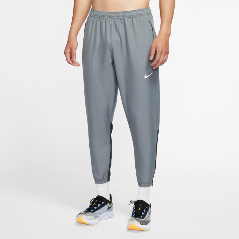 Looking for Comfortable yet Stylish Pants: How Nike
