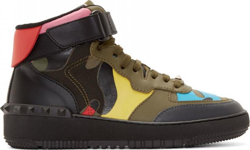 Looking for Comfy Camo Shoes This Season. Try These Top Picks