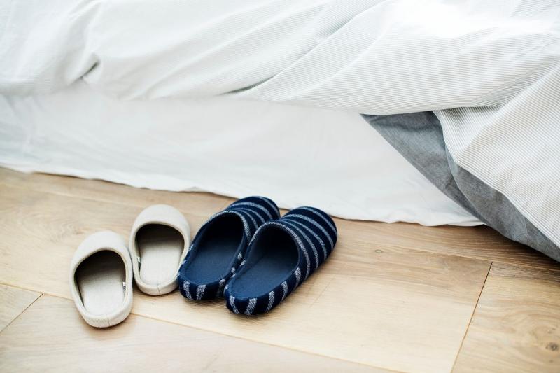 Looking for Cozy Slippers Nearby. Find the Perfect Pair with Our Guide