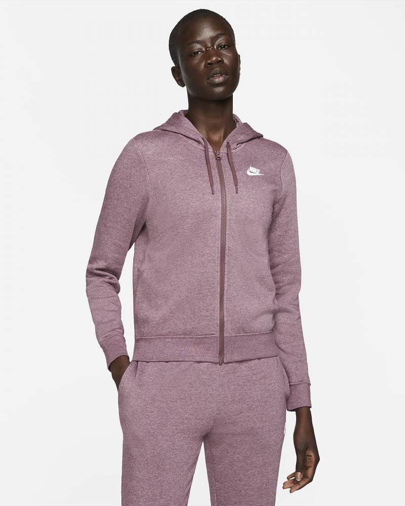 Looking for Cozy Womens Sportswear This Fall. Try Nike