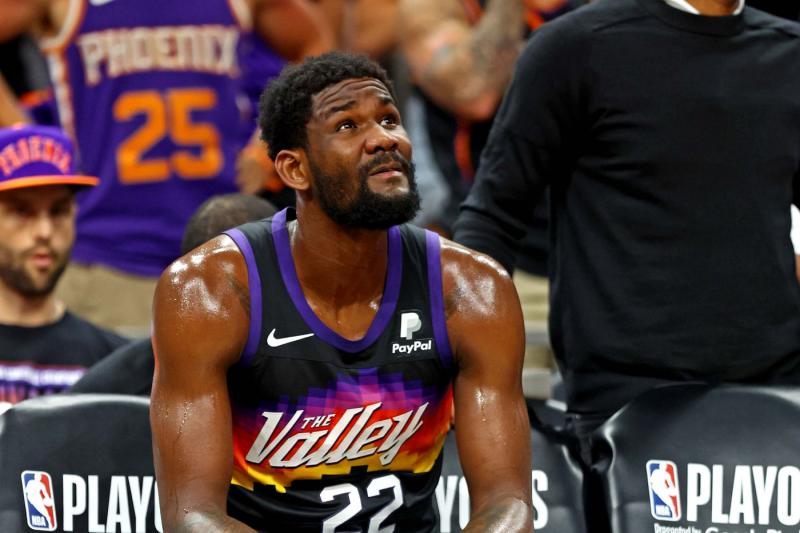 Looking for Deandre Ayton Gear This Season. Find the Top Jerseys & Shirts Here