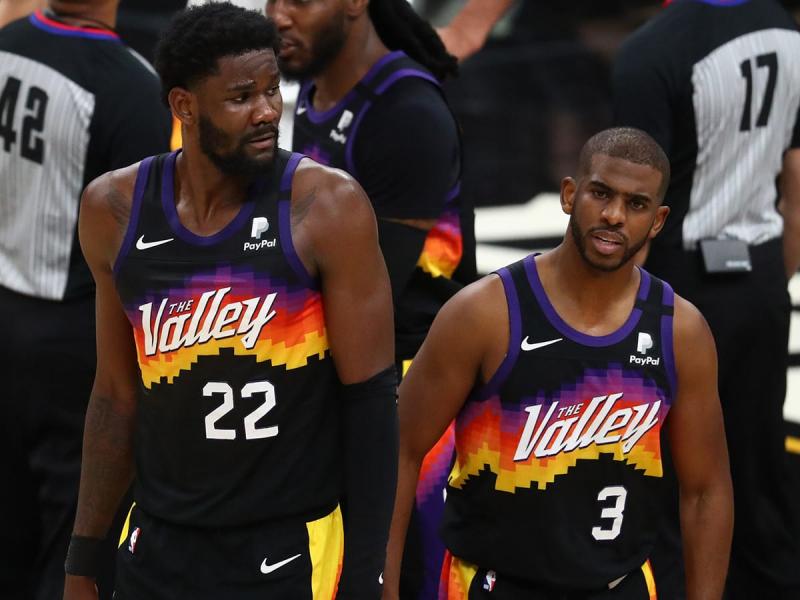 Looking for Deandre Ayton Gear This Season. Find the Top Jerseys & Shirts Here