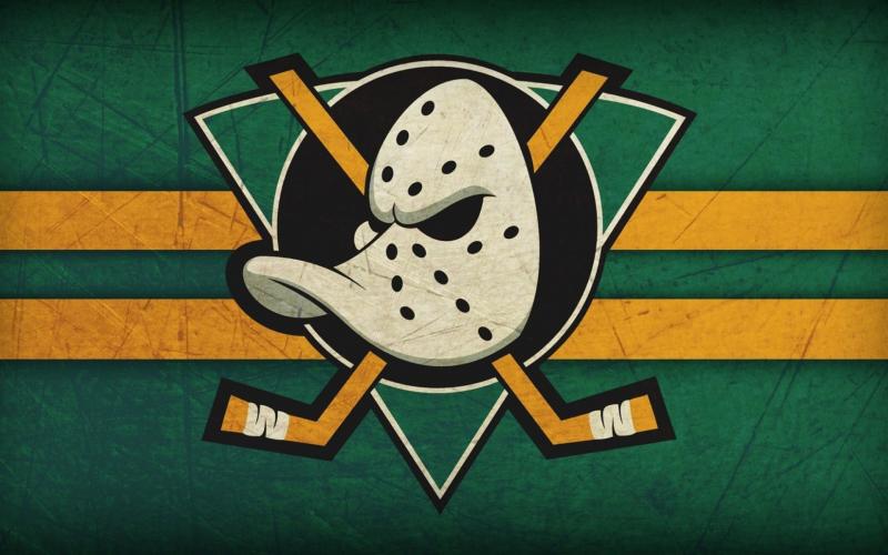 Looking for Ducks Gear Nearby: 15 Ways to Get Official Anaheim Ducks Apparel for Diehard Hockey Fans