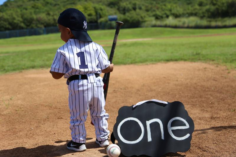 Looking for Durable Baseball Pants: Mizuno Premier Pro Piped Pants Will Improve Your Game in 2023