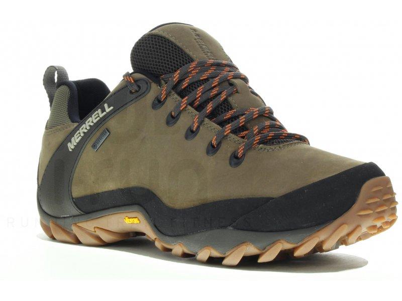 Looking for Durable Hiking Boots This Fall. Discover the Chameleon 8 Leather Mid Waterproof From Merrell