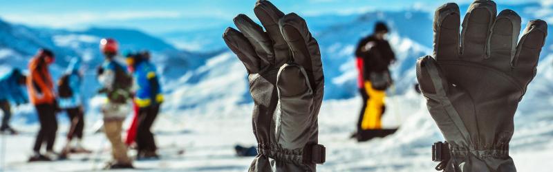 Looking for Great Gloves for Spring Skiing This Year. See Our Top Picks Here