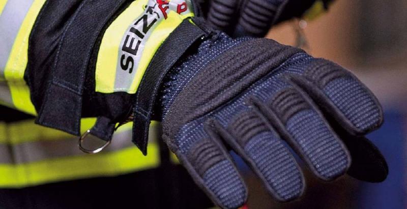 Looking for Great Lacrosse Gloves in 2023. Discover These 5 Game-Changing Glove Features