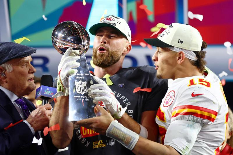 Looking for Kansas City Chiefs Gear Near You in 2023: The 15 Best Places to Find Chiefs Jerseys, Apparel, and Merchandise
