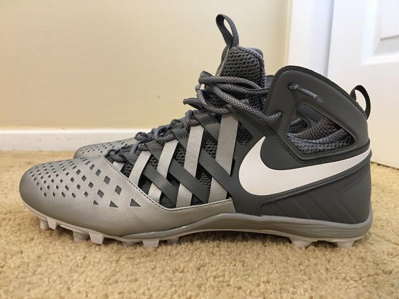 Looking for Lacrosse Cleats: 15 Key Features of the Warrior Burn 9.0 Mid