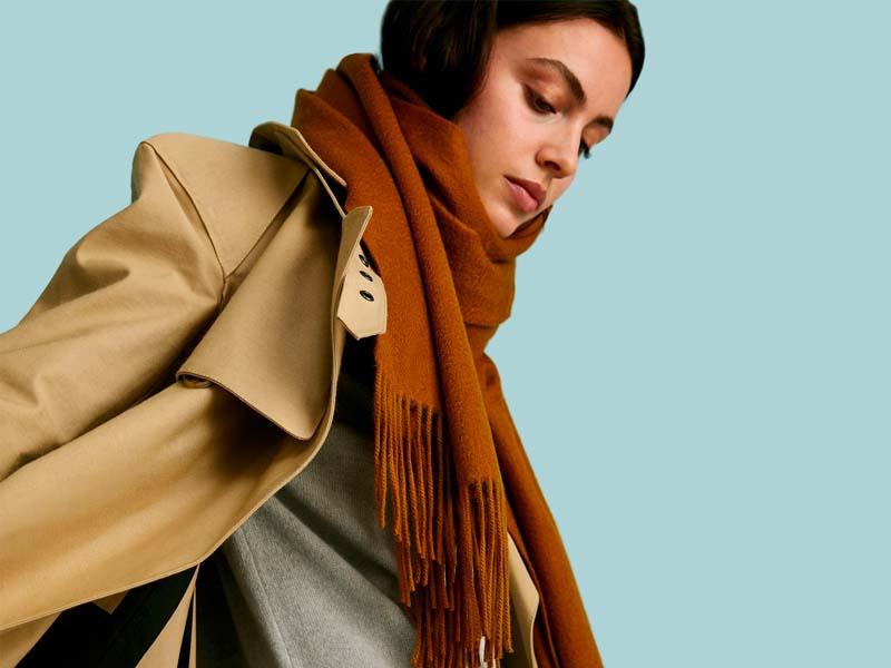 Looking For Luxury Italian Scarves Online. Here