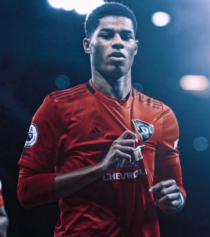 Looking for Manchester United Gear Locally: Uncover 15 Amazing Local Spots to Find Authentic Man U Merch