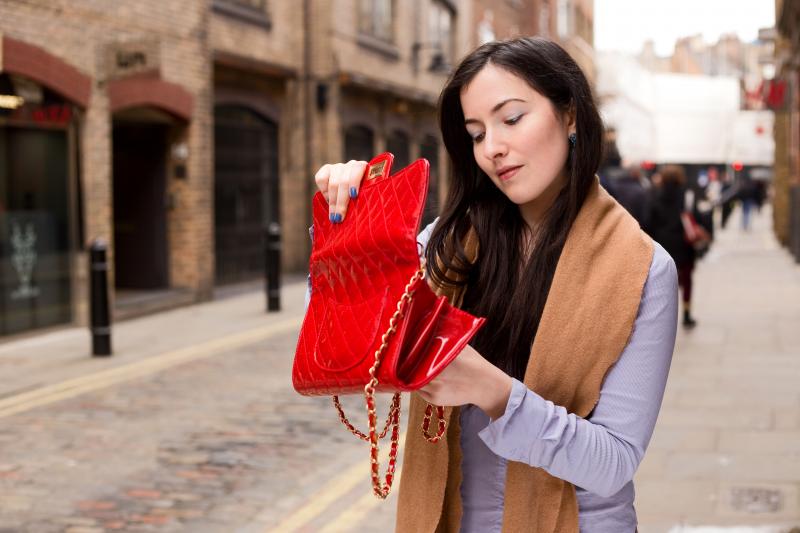 Looking for Mandee Near Me: 15 Ways to Save on Trendy Fashions