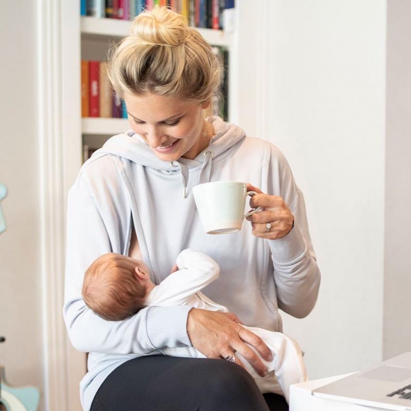 Looking for Maximum Comfort During Pregnancy. Discover the Best Nike Bras for Nursing Mothers