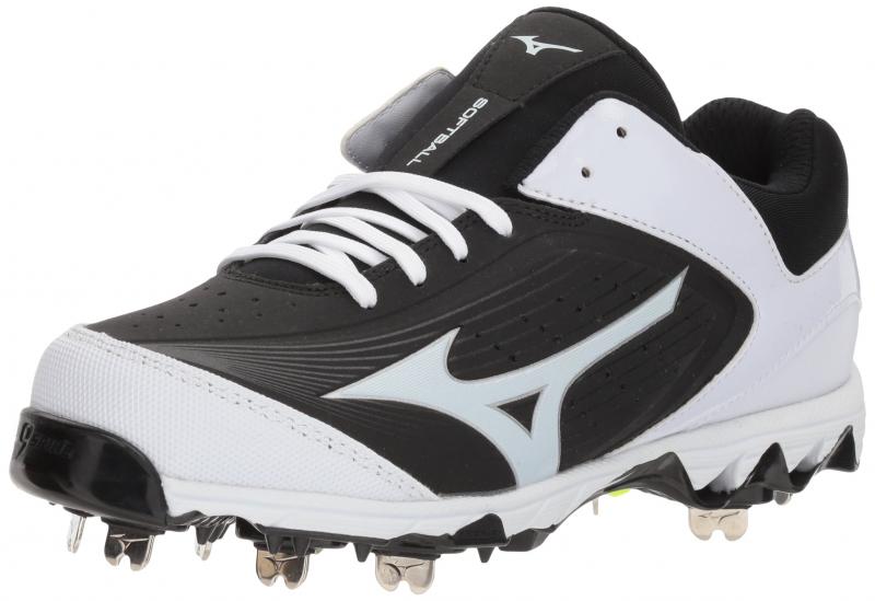 Looking for Metal Softball Cleats This Year. : Discover the Best Mizuno 9 Spike Options