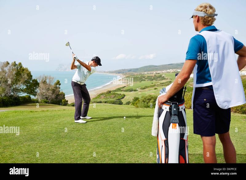 Looking For More Convenience On The Course. 7 Hacks Golfers Use To Maximize Cart Stand Bags