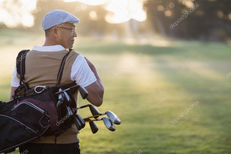 Looking For More Convenience On The Course. 7 Hacks Golfers Use To Maximize Cart Stand Bags