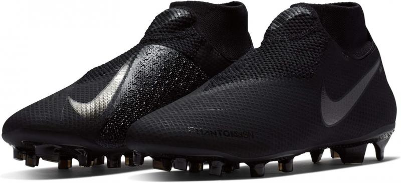 Looking for New All Black Cleats This Year