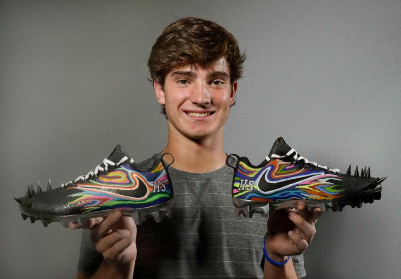 Looking for New Baseball Cleats This Season. Discover the Top Trends