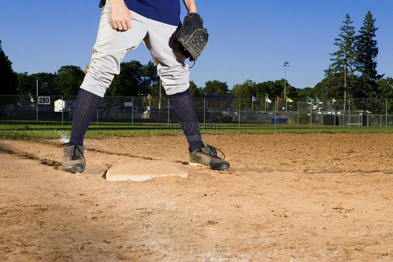 Looking for New Baseball Pants This Season. Discover the Benefits of Tapered Leg Baseball Pants