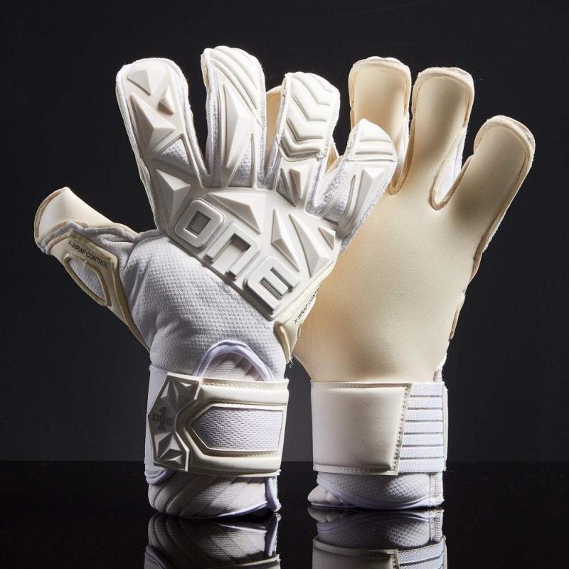 Looking For New Goalie Gloves This Year. Discover The Top Gloves To Up Your Game