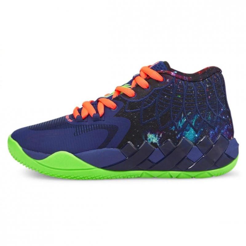 Looking for New Red Running Shoes in 2022. Consider These Top Brands