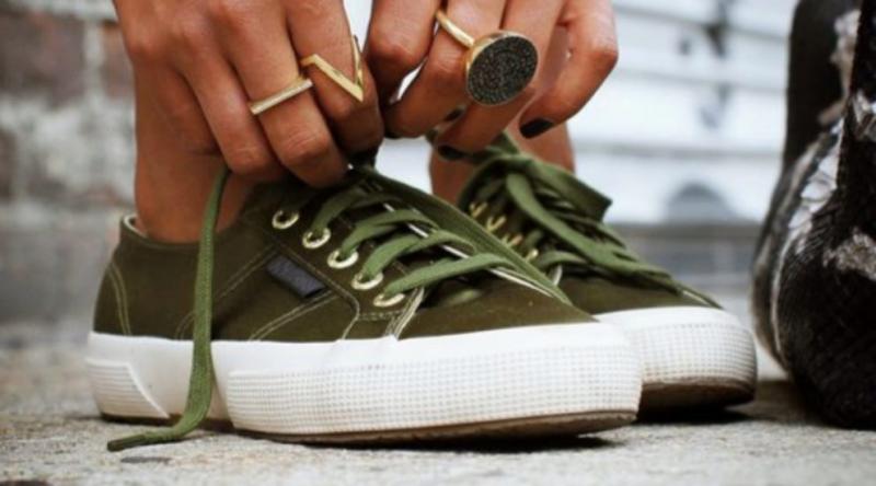 Looking for New Sneakers This Year. Discover the Best Women