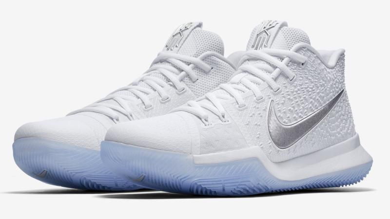 Looking for New Sneakers This Year. Discover the Best Women