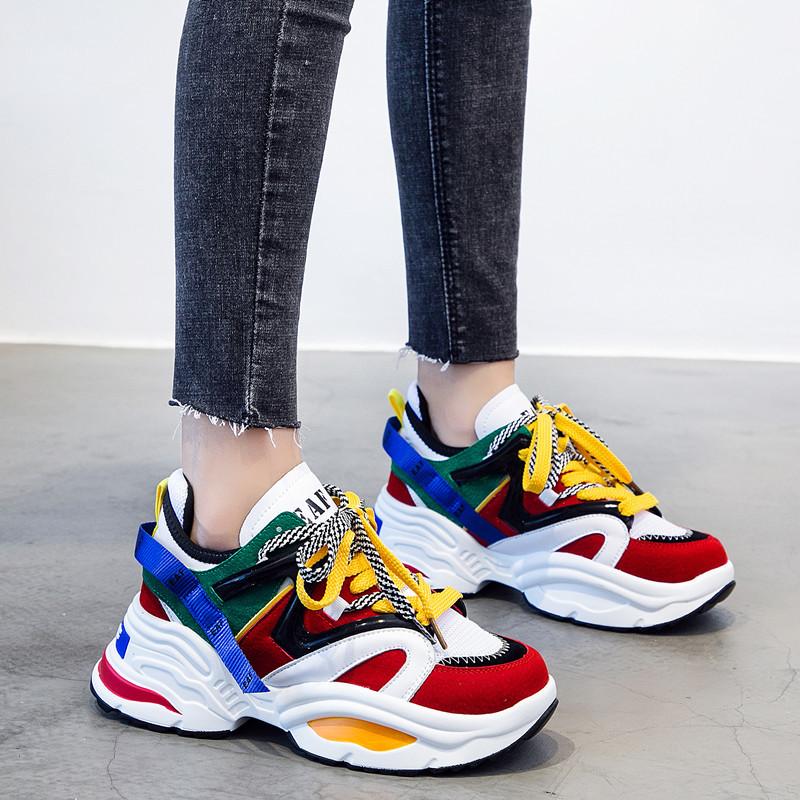 Looking for New Sneakers This Year. Discover the Best Women