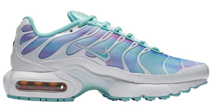 Looking for Nike
