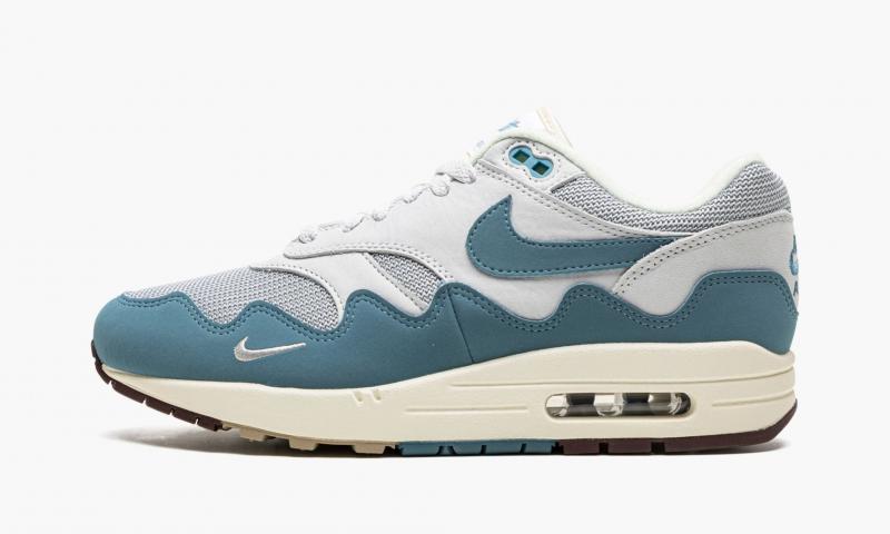 Looking for Nike