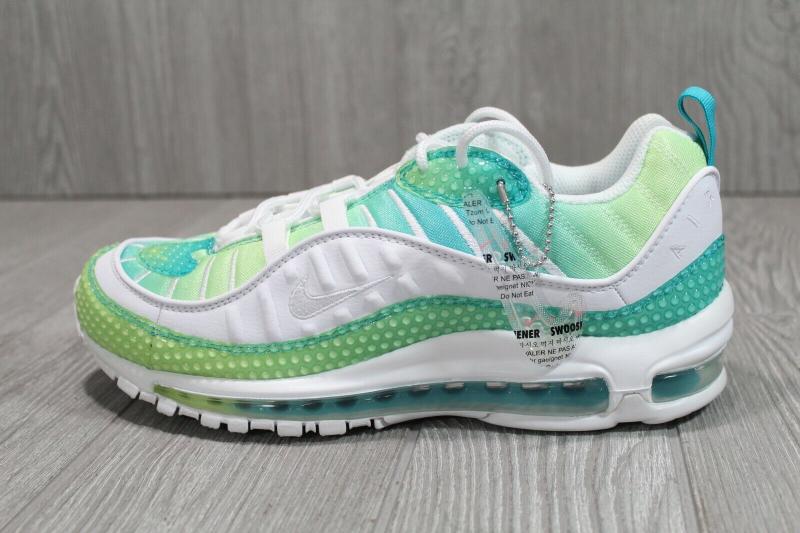 Looking for Nike