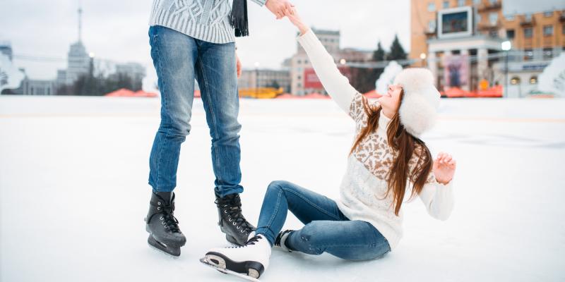 Looking for Outdoor Ice Skating Near You This Winter. Try These 15 Tips